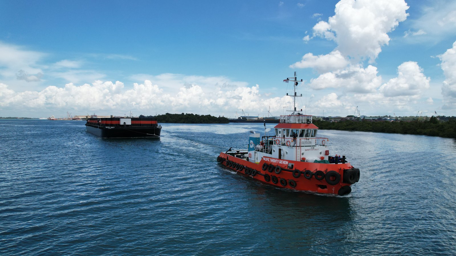 Tugs & Barges